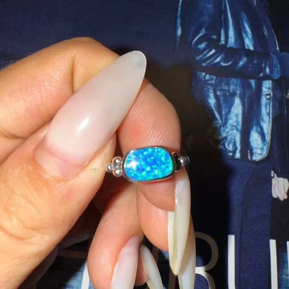 Sterling silver 925 Blue opal ring, Size 8. - Picture 2 of 4